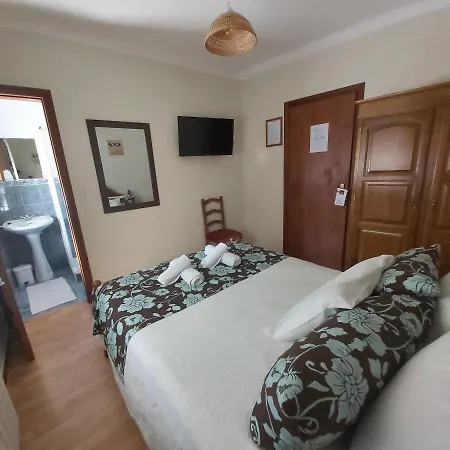 Encosta Da Serra 3*