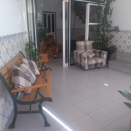 Encosta Da Serra בית הארחה סאבוגיירו