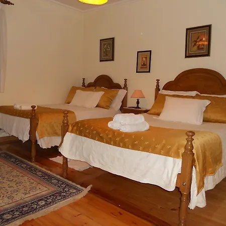 בית הארחה Encosta Da Serra 3*