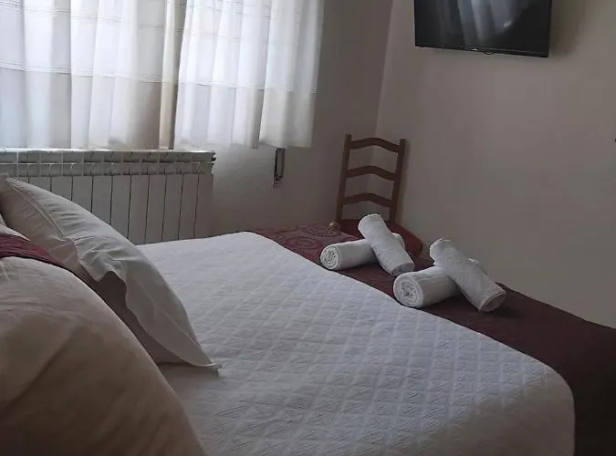 Casa de hóspedes Encosta Da Serra 3*