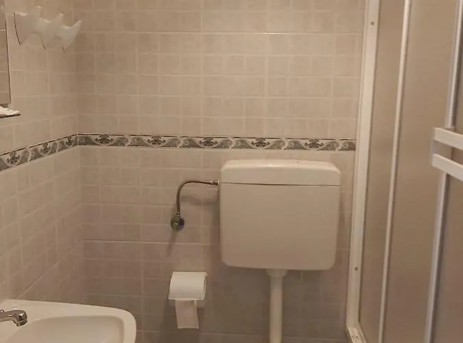 Encosta Da Serra 3* Sabugueiro (Guarda)