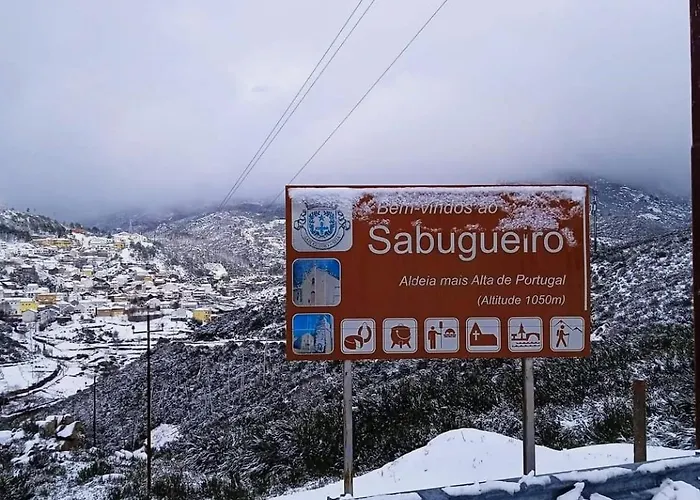 Encosta Da Serra Sabugueiro (Guarda)