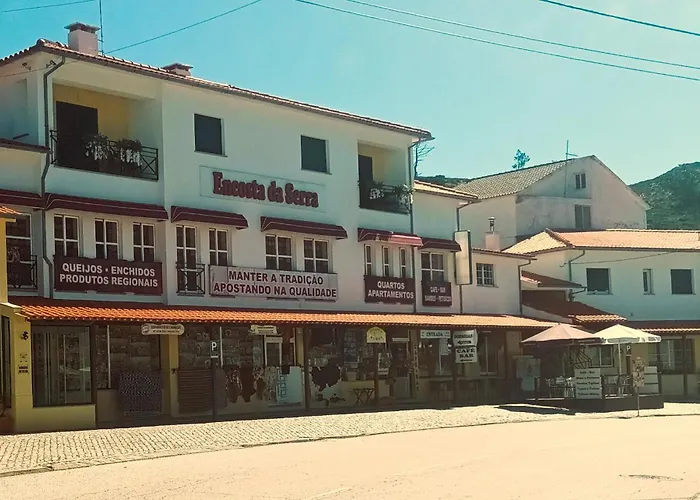 Encosta Da Serra 3*