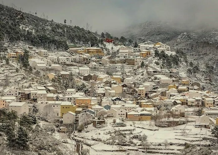 Casa de hóspedes Encosta Da Serra 3*