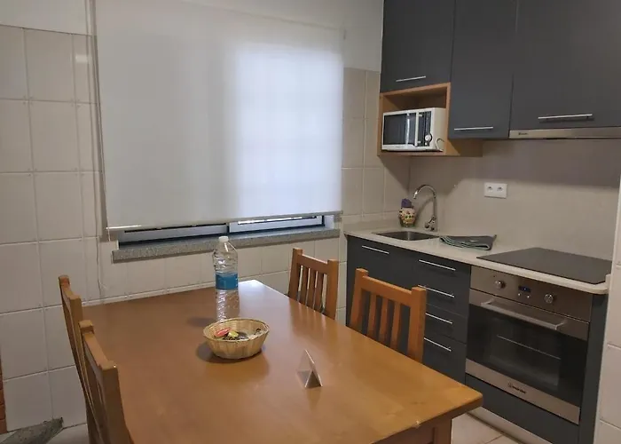 Encosta Da Serra Sabugueiro (Guarda)