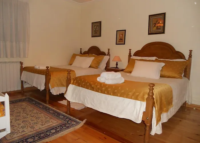 Casa de hóspedes Encosta Da Serra 3*